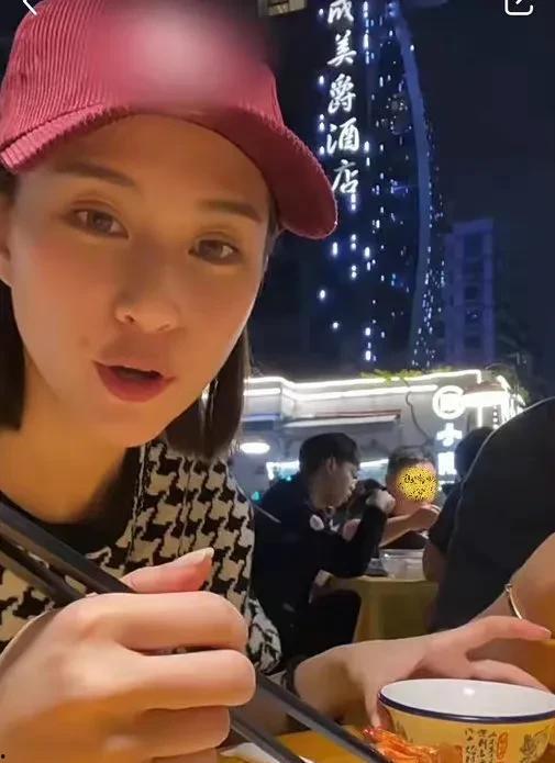 娱乐圈疑云 